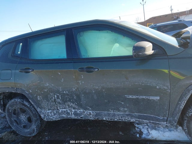 3C4NJDAB8MT591777 Jeep Compass Sport 4x4