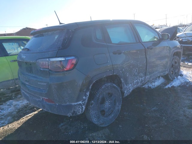 3C4NJDAB8MT591777 Jeep Compass Sport 4x4