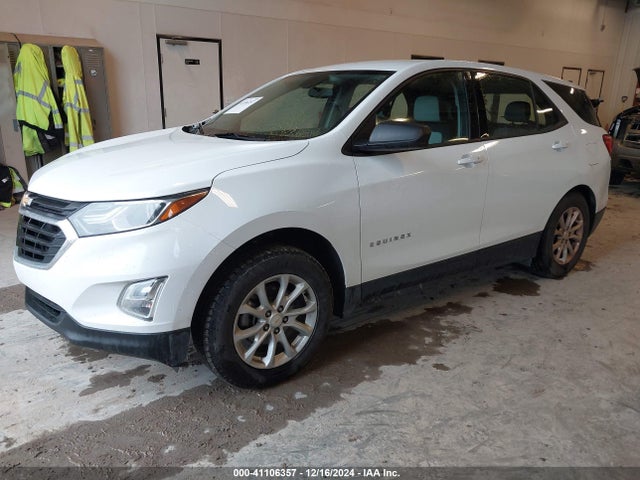 Chevrolet EQUINOX LS 2018 2GNAXHEV5J6276581 Image 2