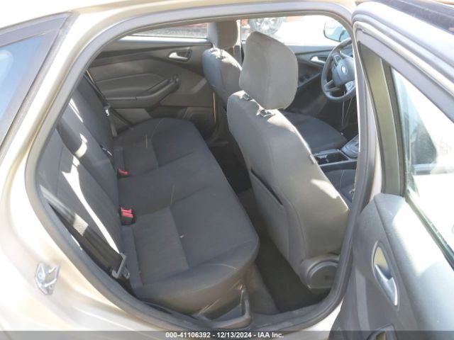 1FADP3F21HL296492 Ford FOCUS SE