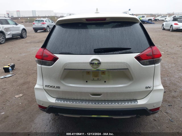 Nissan ROGUE SV 2019 JN8AT2MT5KW255923 Image 17
