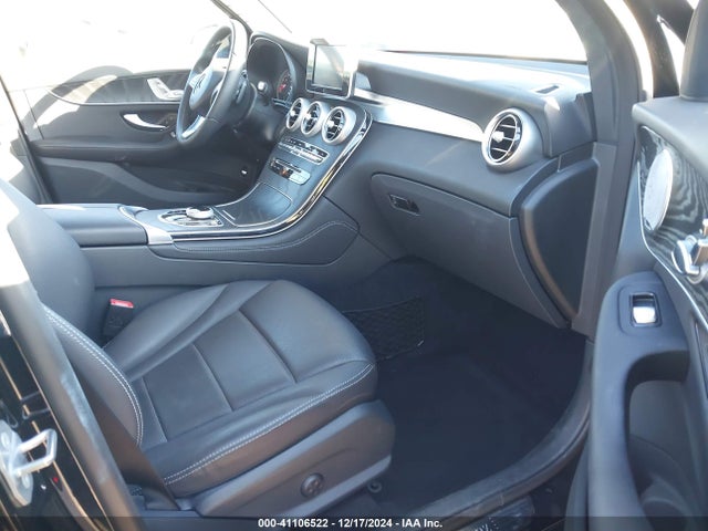 WDC0J4KBXJF439718 Mercedes-Benz Glc 300 Coupe 4matic