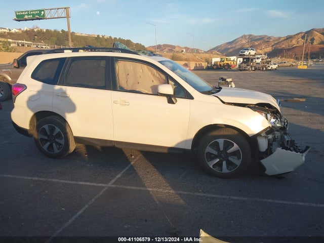Subaru Forester 2.5i Premium 2018 JF2SJAGC2JH492269 Image 13