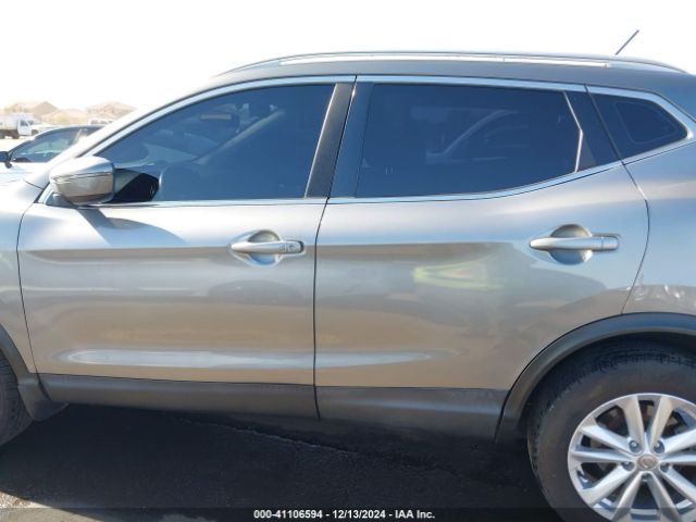 JN1BJ1CP0HW033189 Nissan Rogue Sport Sv