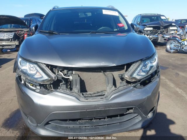 JN1BJ1CP0HW033189 Nissan Rogue Sport Sv