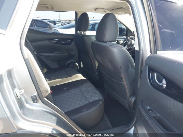 JN1BJ1CP0HW033189 Nissan Rogue Sport Sv