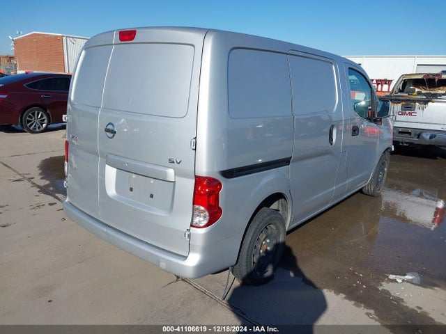 3N6CM0KN9LK696801 Nissan Nv200  Cargo Sv Xtronic Cvt