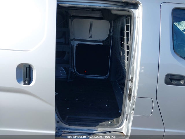 3N6CM0KN9LK696801 Nissan Nv200  Cargo Sv Xtronic Cvt
