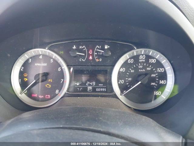3N1AB7AP0FY348515 Nissan SENTRA SV
