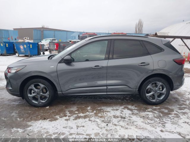 1FMCU9MN2PUA94439 Ford Escape St-line