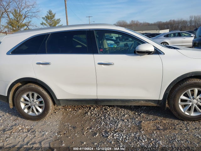 5XYPG4A33HG293876 KIA Sorento 2.4l Lx