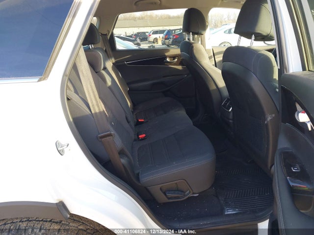 5XYPG4A33HG293876 KIA Sorento 2.4l Lx