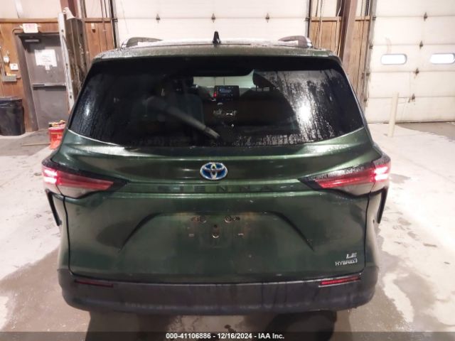 5TDKRKEC1MS071059 Toyota SIENNA LE