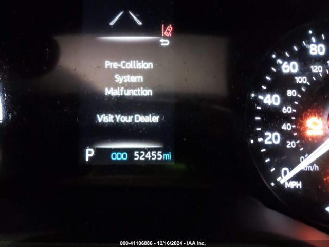 5TDKRKEC1MS071059 Toyota SIENNA LE