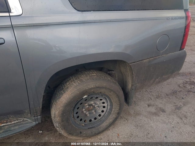 Chevrolet Suburban Ls 2019 1GNSCGEC0KR220983 Image 19
