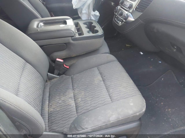 Chevrolet Suburban Ls 2019 1GNSCGEC0KR220983 Image 5
