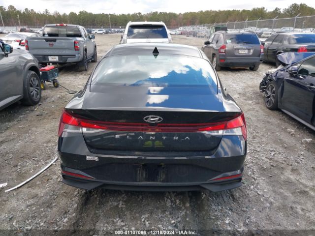 5NPLS4AG0PH118525 Hyundai ELANTRA SEL