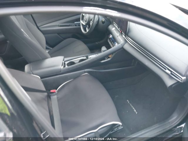 5NPLS4AG0PH118525 Hyundai ELANTRA SEL