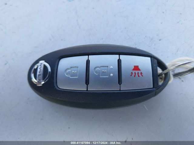 5N1AT3AA1MC786749 Nissan Rogue S Fwd