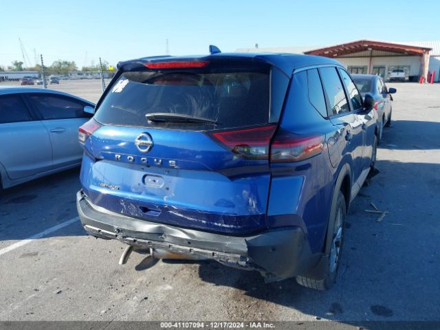 5N1AT3AA1MC786749 Nissan Rogue S Fwd