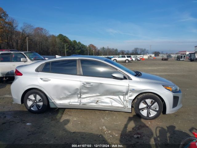 KMHC65LC5KU111326 Hyundai Ioniq Hybrid Blue