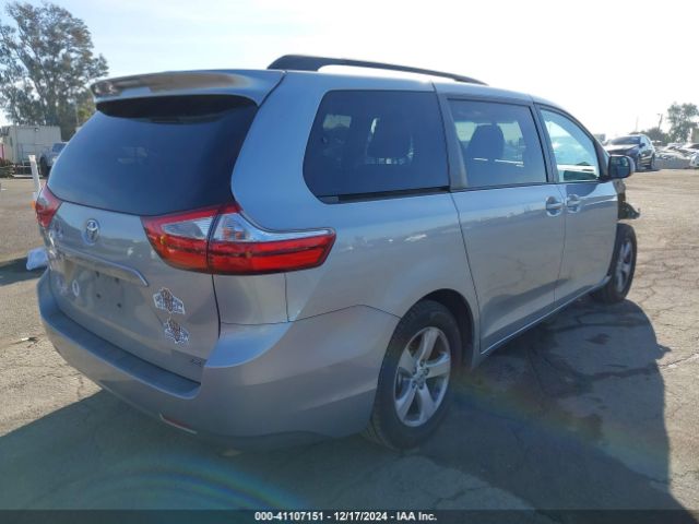 5TDKK3DC8FS652976 Toyota Sienna Le 8 Passenger