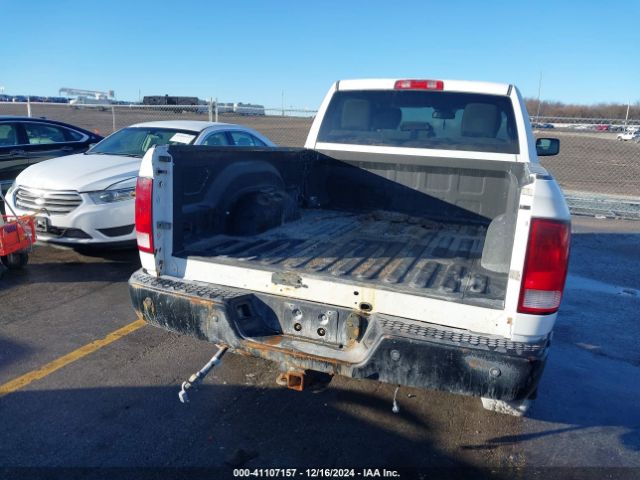 3C6UR5CLXFG642988 RAM 2500 Tradesman