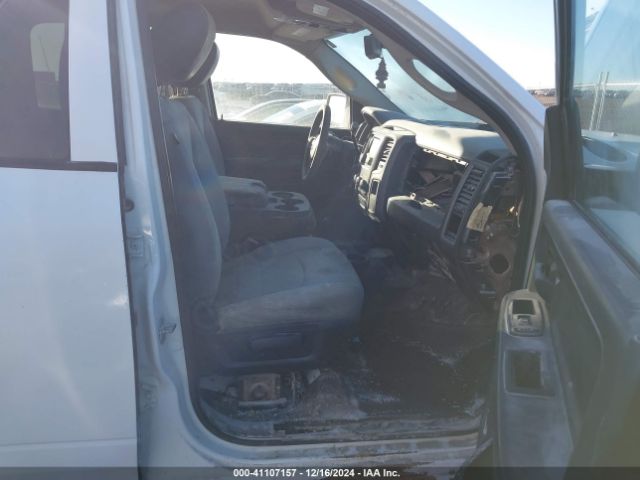3C6UR5CLXFG642988 RAM 2500 Tradesman