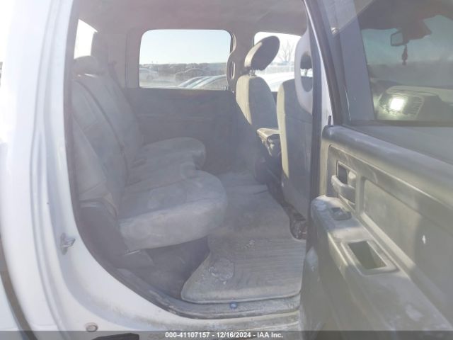 3C6UR5CLXFG642988 RAM 2500 Tradesman