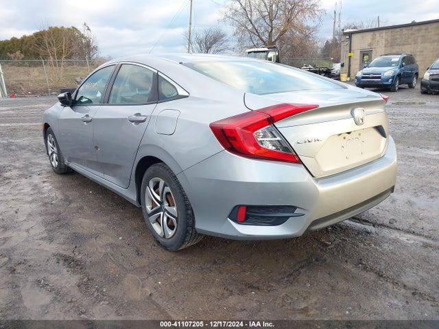 Honda Civic Lx 2018 2HGFC2F57JH514491 Image 3