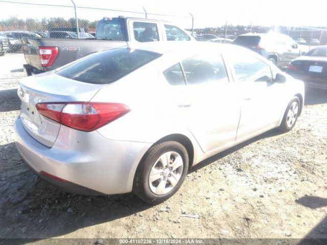 KNAFK4A68F5433475 KIA FORTE LX