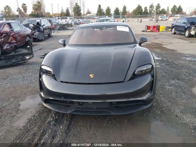 WP0AB2Y12MLA40109 Porsche TAYCAN 4S