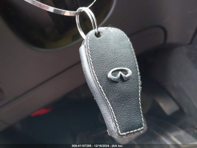 SJKCH5CP5JA005747 Infiniti Qx30 Pure
