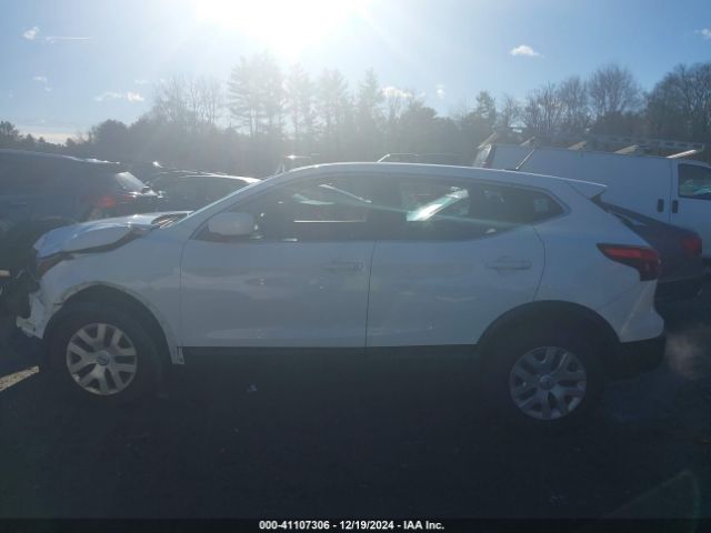 JN1BJ1CR3JW251151 Nissan Rogue Sport S