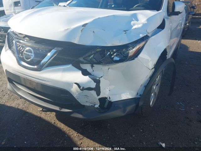 JN1BJ1CR3JW251151 Nissan Rogue Sport S