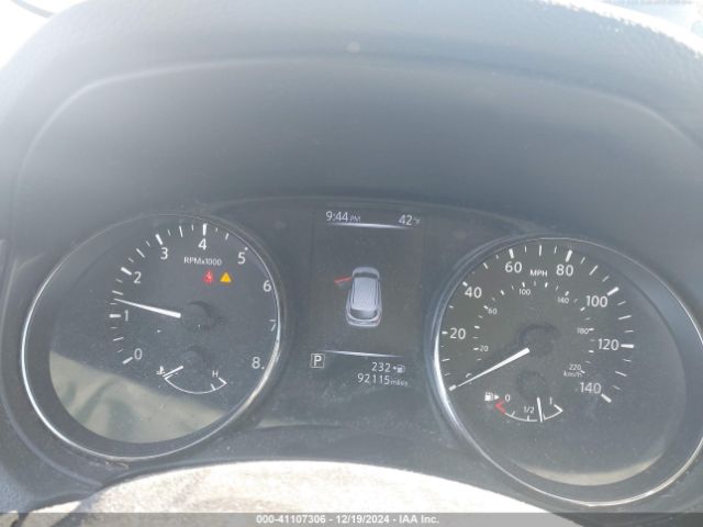 JN1BJ1CR3JW251151 Nissan Rogue Sport S