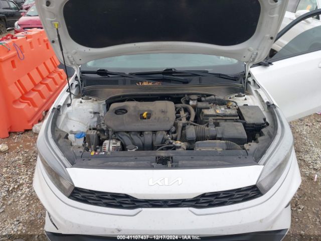 3KPF24AD2NE474138 KIA Forte Lxs