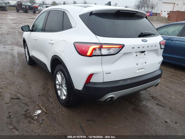 Ford ESCAPE SE 2020 1FMCU9G65LUA38669 Image 3