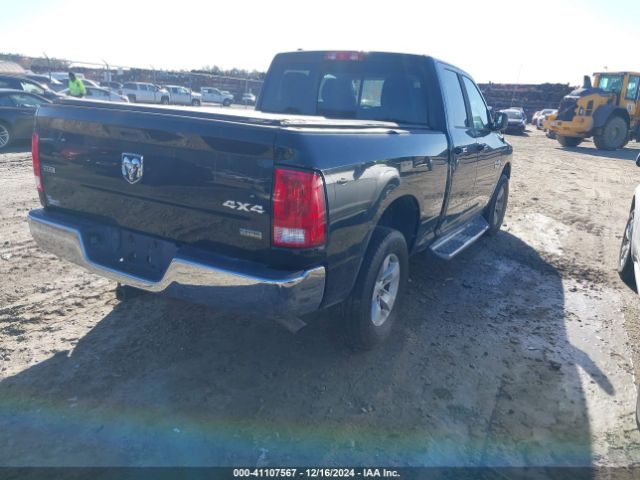 1C6RR7GG0HS709690 RAM 1500 Slt  4x4 6'4 Box