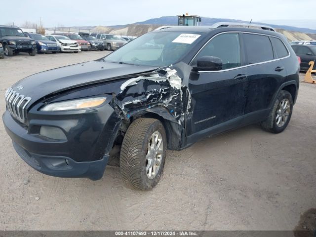 1C4PJMCS4EW266643 Jeep Cherokee Latitude
