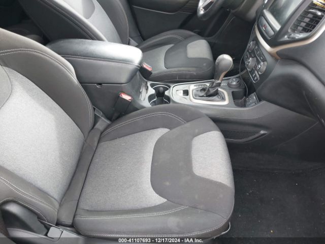 1C4PJMCS4EW266643 Jeep Cherokee Latitude