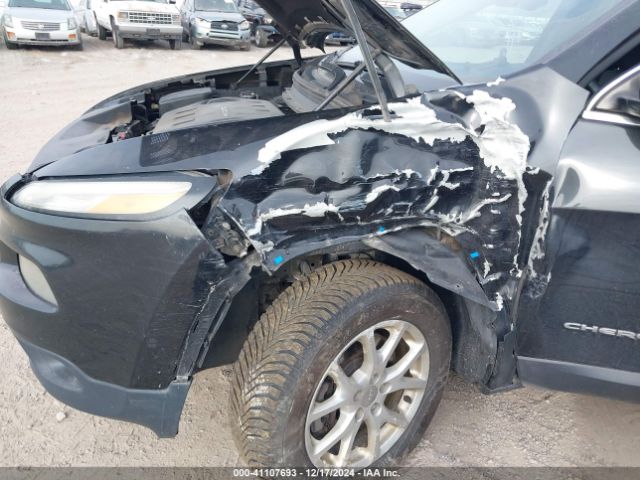 1C4PJMCS4EW266643 Jeep Cherokee Latitude