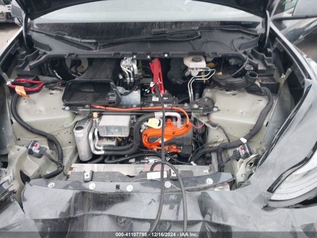 7SAYGAEE8RF210386 Tesla Model Y Long Range Dual Motor All-wheel Drive
