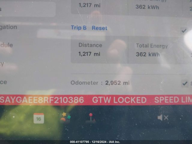 7SAYGAEE8RF210386 Tesla Model Y Long Range Dual Motor All-wheel Drive