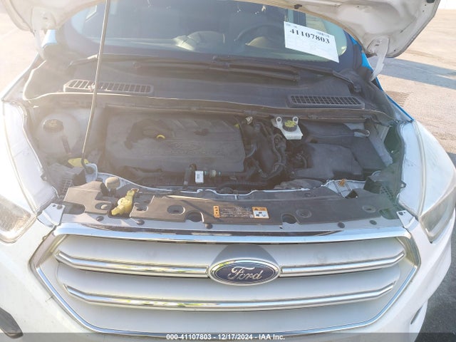Ford ESCAPE SE 2018 1FMCU9GD1JUA11612 Image 10