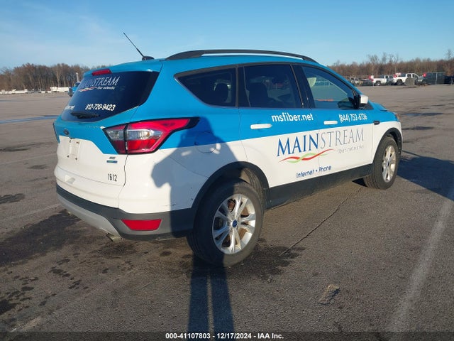 Ford ESCAPE SE 2018 1FMCU9GD1JUA11612 Image 4