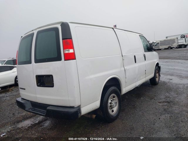 1GCWGAFG1J1161677 Chevrolet Express 2500 Work Van