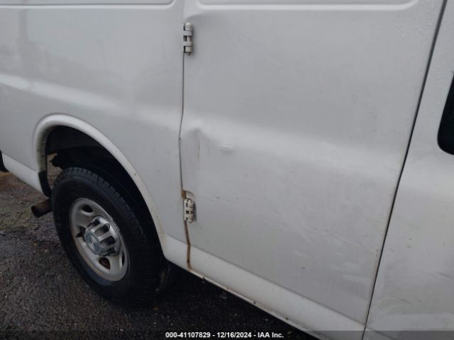 1GCWGAFG1J1161677 Chevrolet Express 2500 Work Van