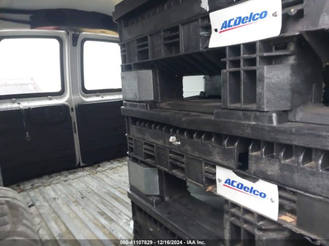 1GCWGAFG1J1161677 Chevrolet Express 2500 Work Van