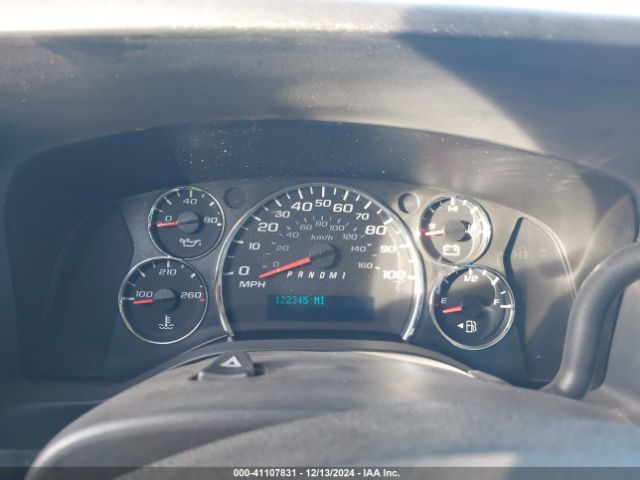 1GCWGAFP6J1299747 Chevrolet Express 2500 Work Van